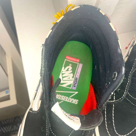 Vans x Skateistan SK8-HI limited edition Men’s size 6.5 - Picture 10 of 12